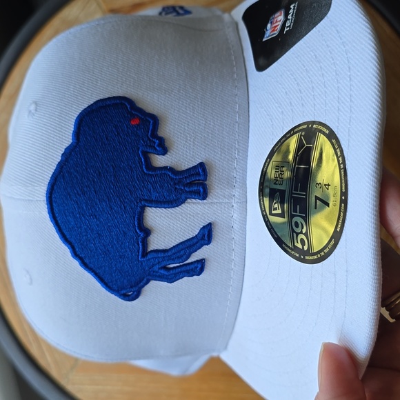 Buffalo Bills New Era Omaha Historic Logo 59FIFTY Fitted Hat - White 🌟NWT🌟 - Picture 3 of 7